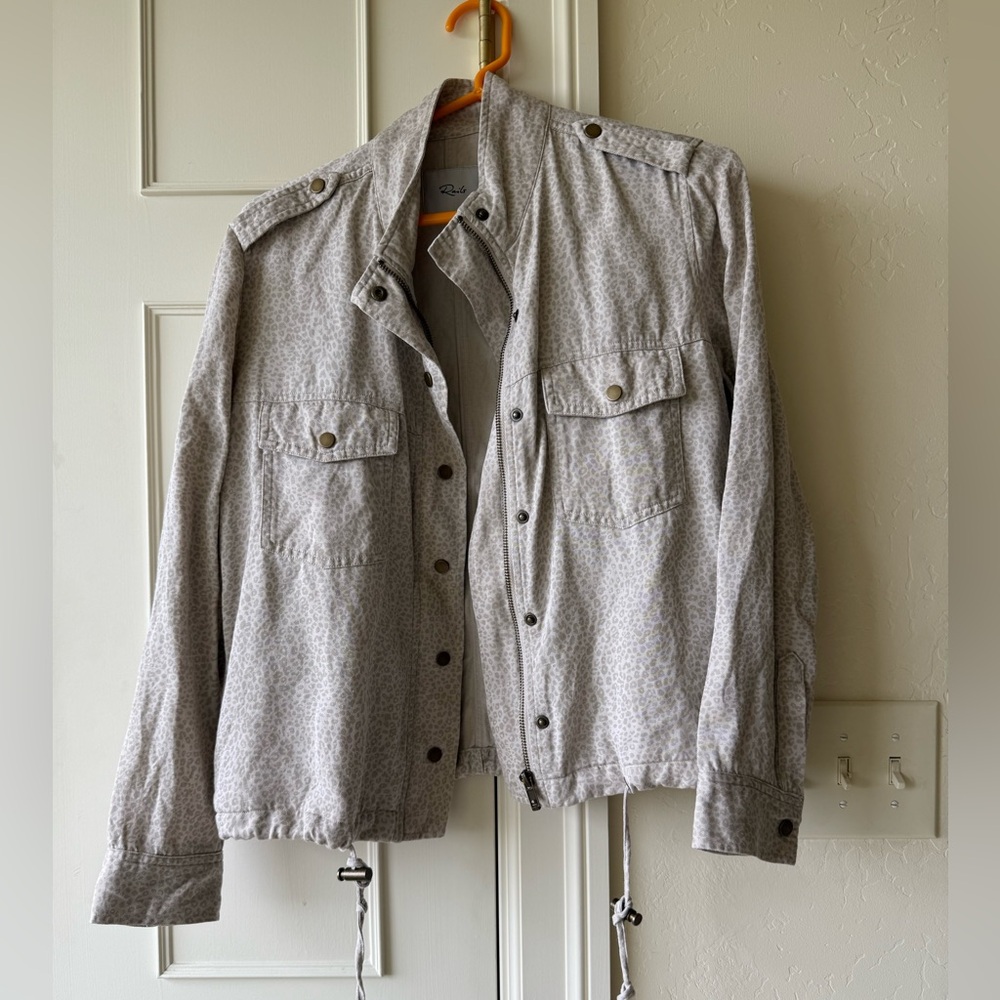 Rails Collins Linen Blend Utility Jacket White Mini Cheetah print size S - Picture 2 of 11